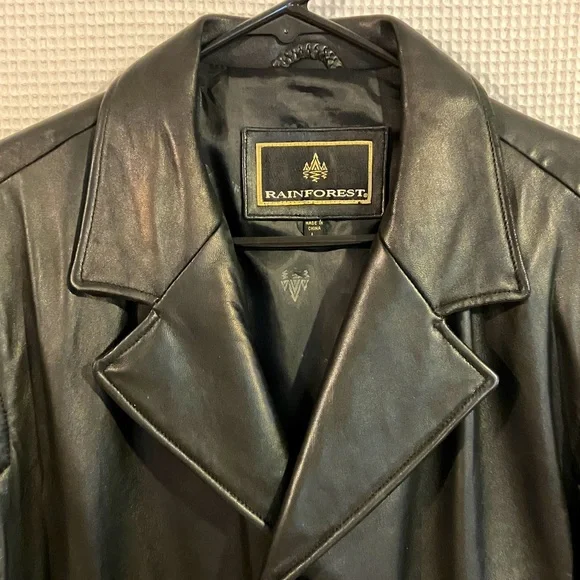 RAINFOREST Black Leather Coat - Picture 1 of 12